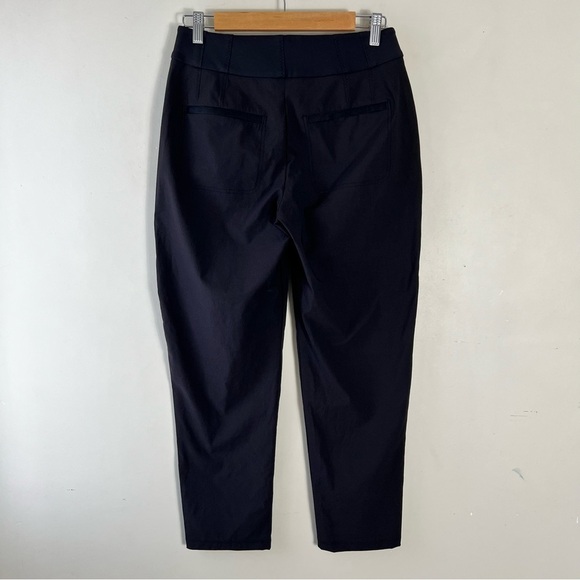 Athleta Wander Hybrid Black Straight Leg Pant size 4 Ankle Stretch Pockets - Picture 4 of 13